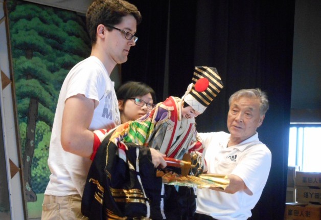 【第41回サントリー地域文化賞】人形浄瑠璃の魅力を世界に伝え次世代に繋ぐ「冨田人形共遊団」