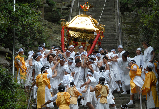 【第45回サントリー地域文化賞】多様な芸能の復興を通して伝統の祭の活性化に取り組む「和歌祭保存会」（和歌山県和歌山市）