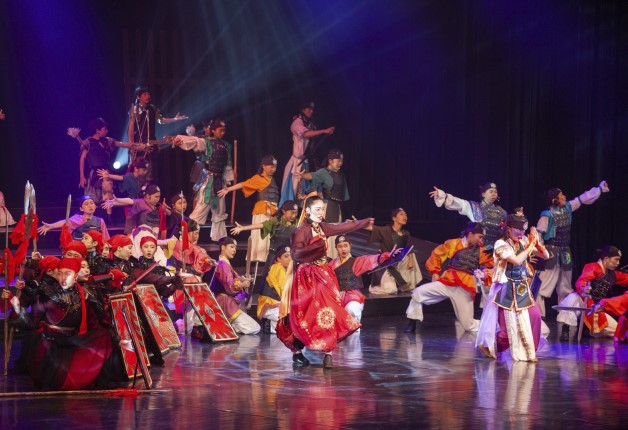 【第45回サントリー地域文化賞】子どもの表現力を育み、地域を元気にする演劇活動「キッズミュージカルTOSU」（佐賀県鳥栖市）